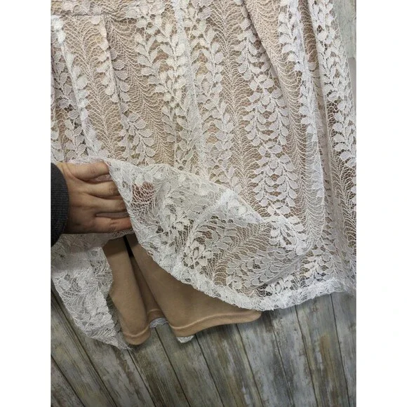 Lulus All Of My Heart Womens Lace Skater Dress White Nude Plunge Medium NWT - Picture 4 of 11